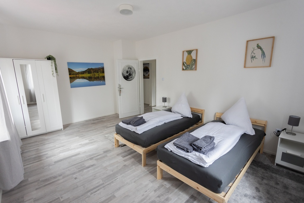 VS03 Charming Worker Apartment